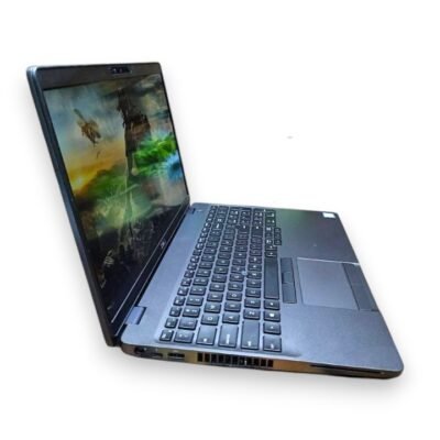 Dell Precision 3541CPU  Intel® Core™ i7-9750HRam  16 DDR4Hard Disk  512 M. 2 NVME1- intel g630Nvidia Quadro P620 4 Giga DDR5 up to 20raphic 630